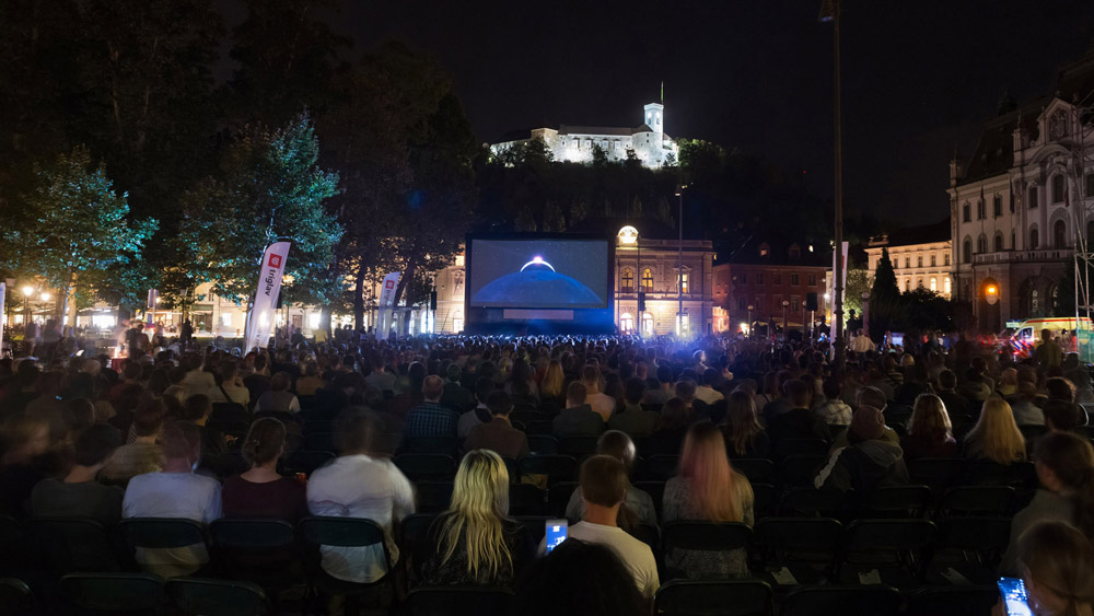 Filmske klasike se vračajo na Kongresni trg