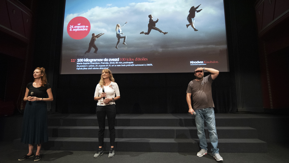 Utrinki z astronomske premiere filma 100 kilogramov do zvezd