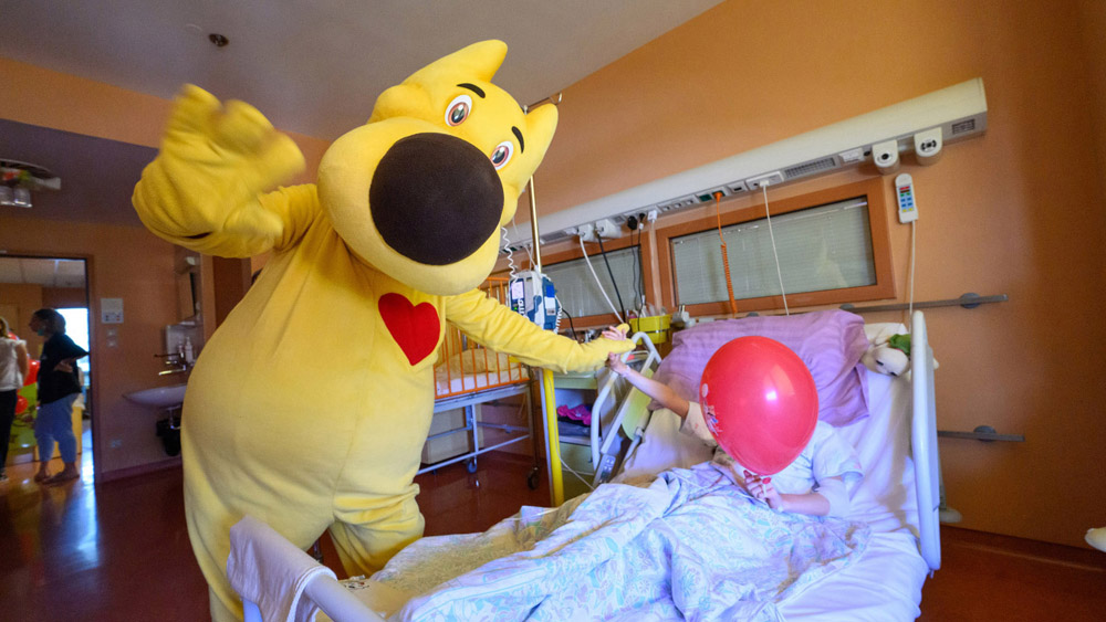 Kinobalon na obisku v Pediatrični kliniki