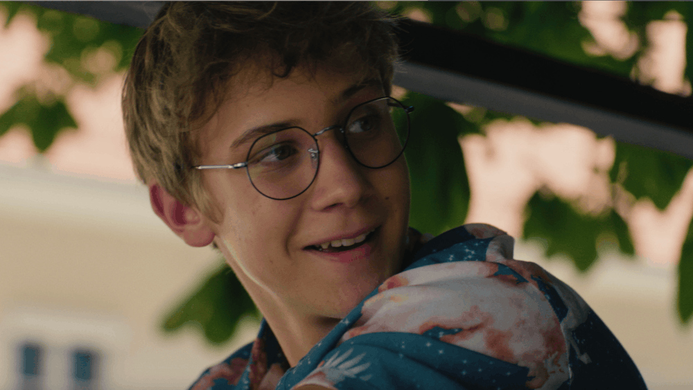 Elvis Škorc s prilagoditvami za gluhe in naglušne ter slepe in slabovidne