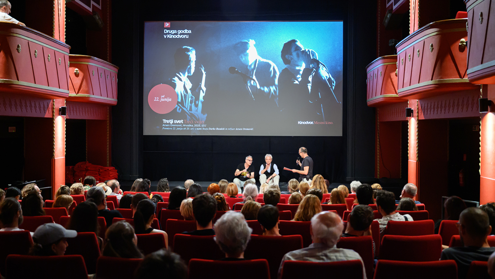 Darko Rundek in režiser Arsen Oremović na premieri filma Tretji svet